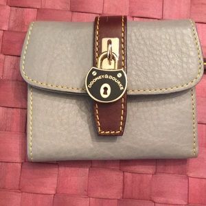 Dooney & Bourke wallet